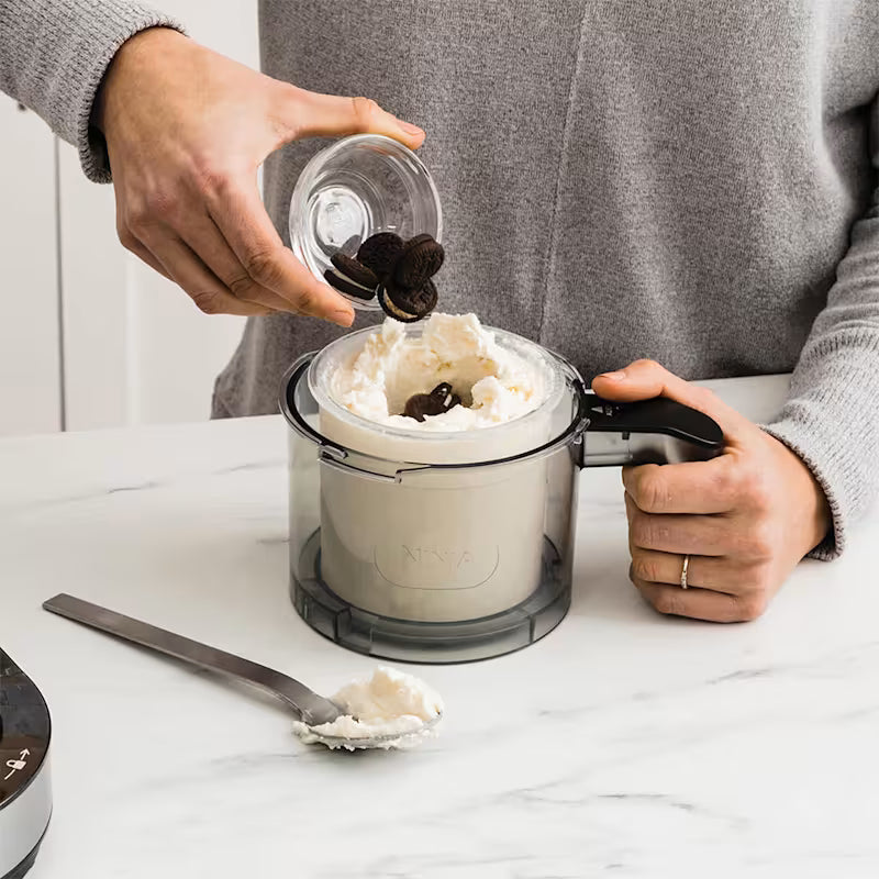 Machine à glace Ninja CREAMi 7-en-1 – Glaces, sorbets et milkshakes maison NC302EU